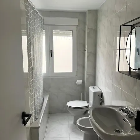 Apartamento A Un Minuto Playa Vistas Y Garage 8pax