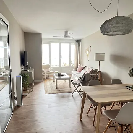 Apartamento A Un Minuto Playa Vistas Y Garage 8pax Sanxenxo